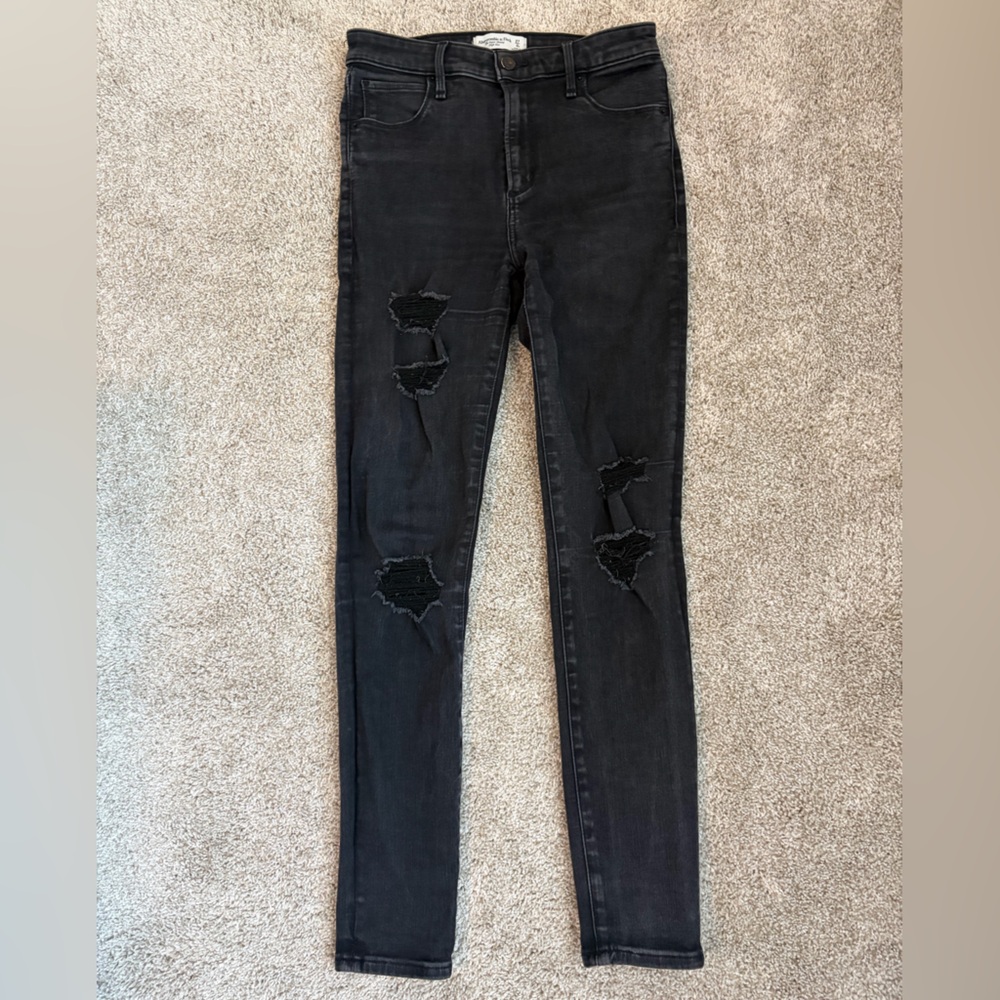 Abercrombie & Fitch Black Ripped/Distressed High Rise Skinny Jeans